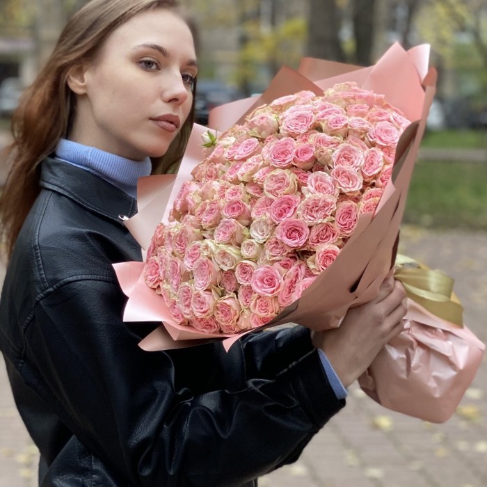 51 кустовая роза Baby Follies