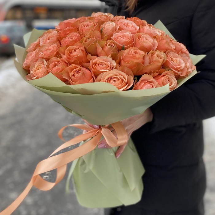 51 пионовидная роза Кахала 50 см