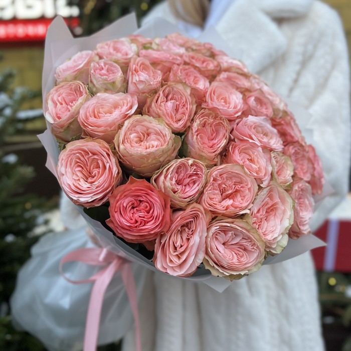 51 пионовидная роза Кахала 50 см