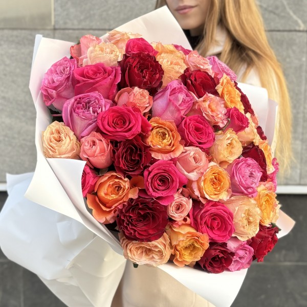 51 роза праздничный микс