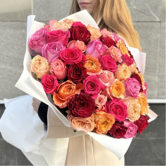 51 роза праздничный микс