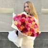 51 роза праздничный микс