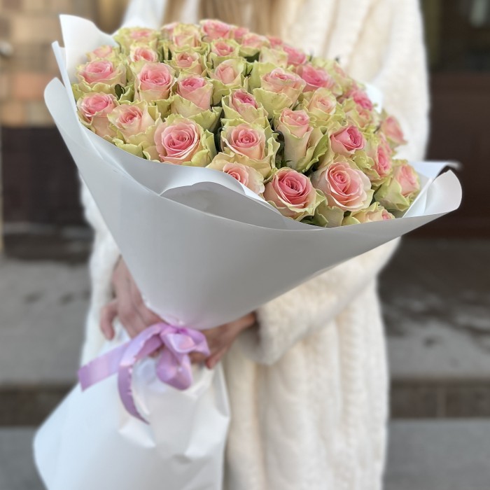 51 роза Топ - Гир 50 см