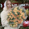 51 кремовая роза Гравити с нобилисом