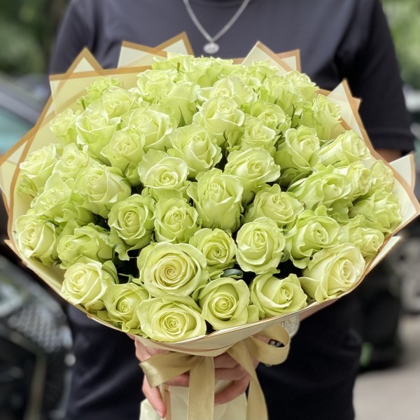 51 зеленая роза Ноель 40 см