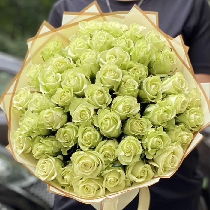 51 зеленая роза Ноель 40 см