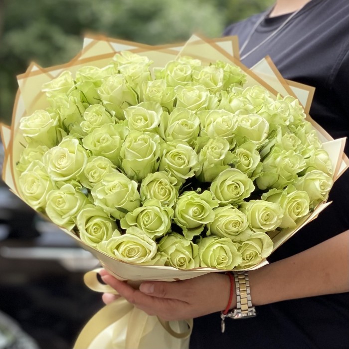51 зеленая роза Ноель 40 см