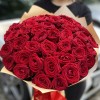 51 красная роза Ред Наоми 50 см