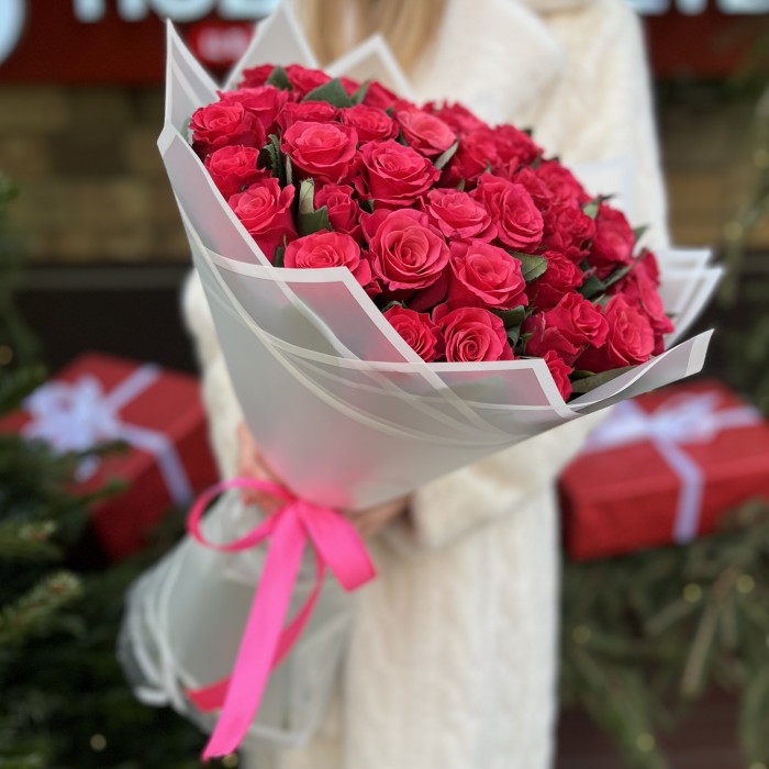 51 роза Такаци 50 см