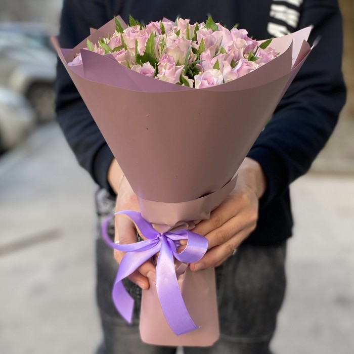 51 сиреневая роза мини Найтингеил