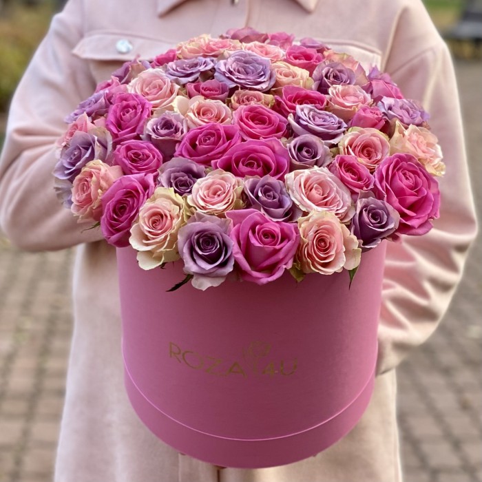 51 роза микс в коробке