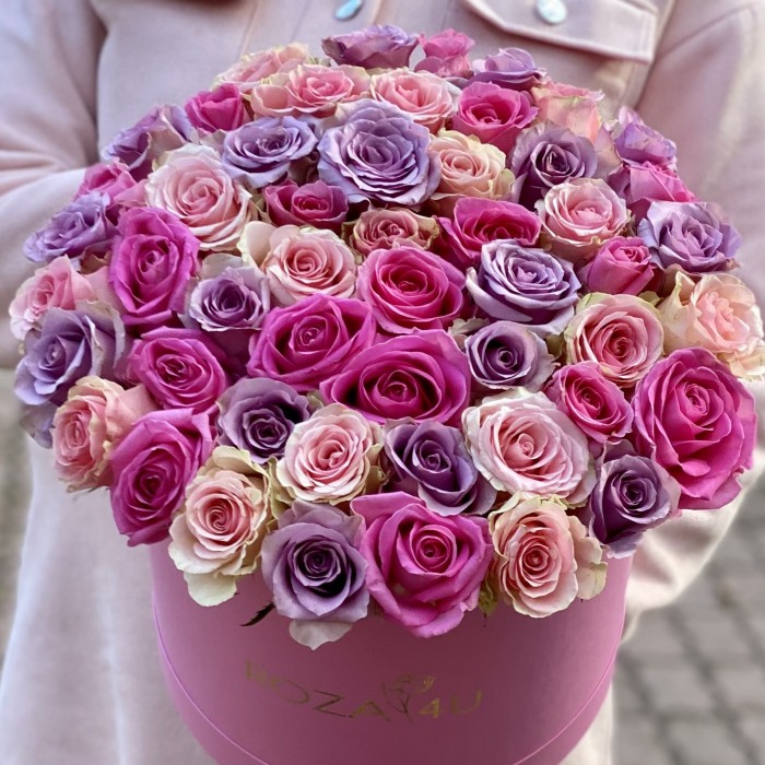 51 роза микс в коробке