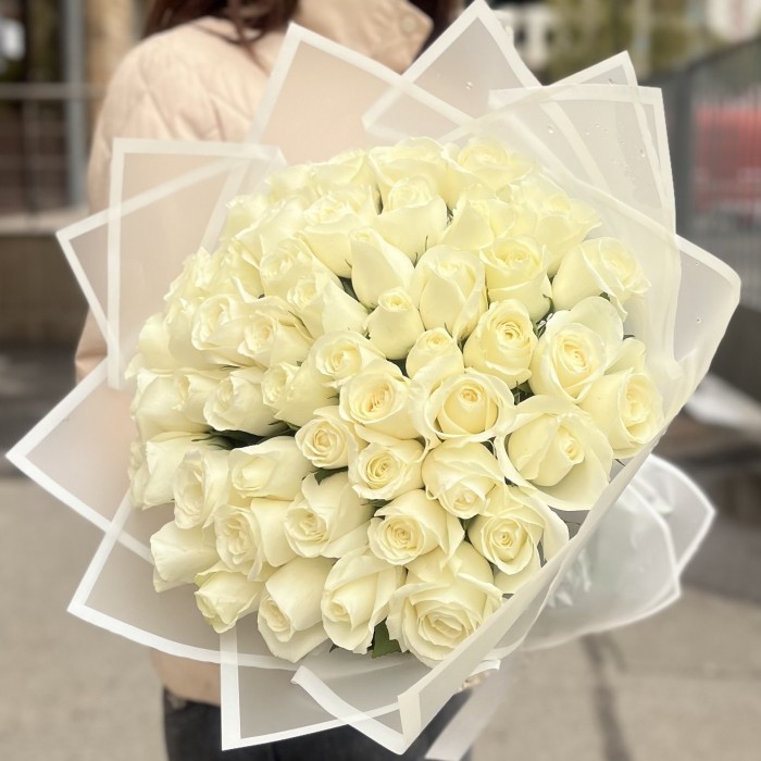 51 белая роза 40 см