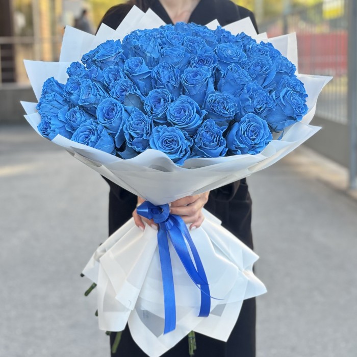 51 голубая роза Бэби блю