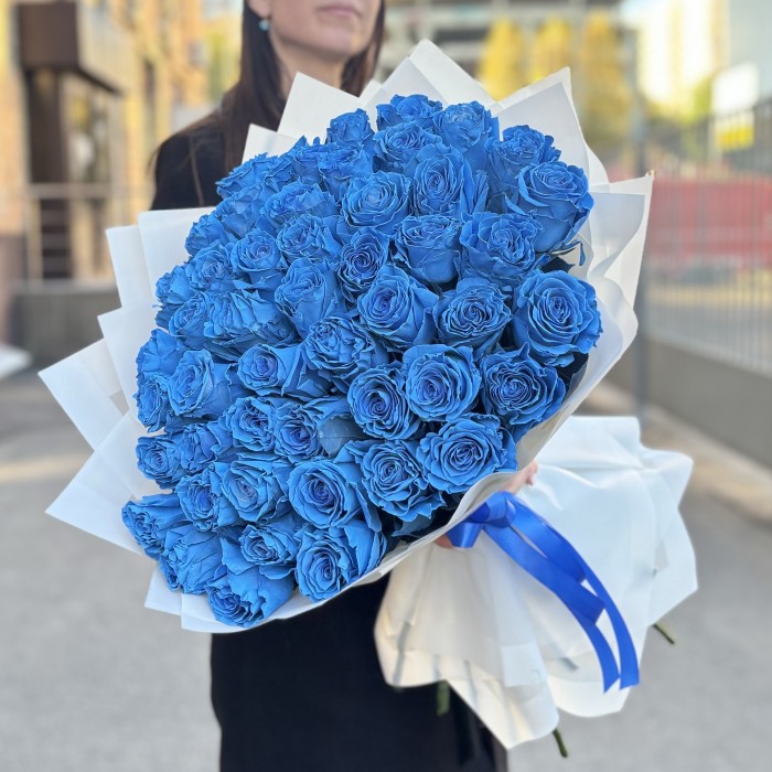 51 голубая роза Бэби блю