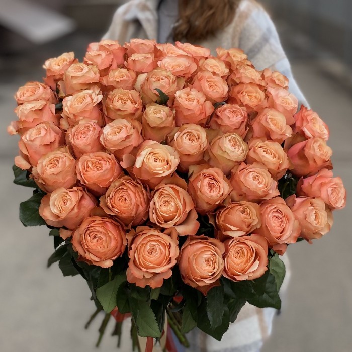 51 пионовидная роза Кахала 60 см