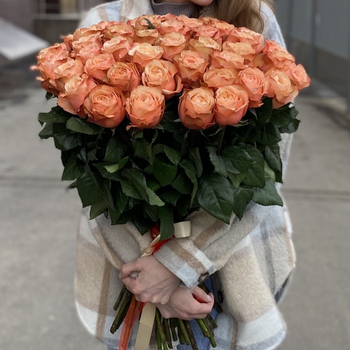 51 пионовидная роза Кахала 60 см