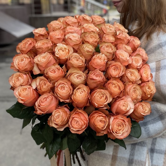 51 пионовидная роза Кахала 60 см