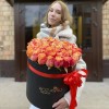 51 красно-оранжевая роза 3Д в коробке