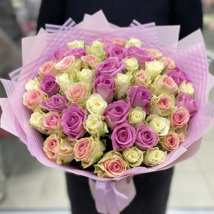 51 роза Розовый с Белым Микс