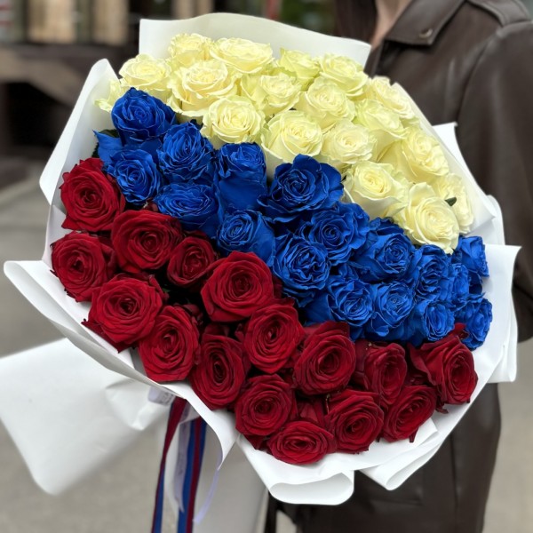 51 роза в букете День России