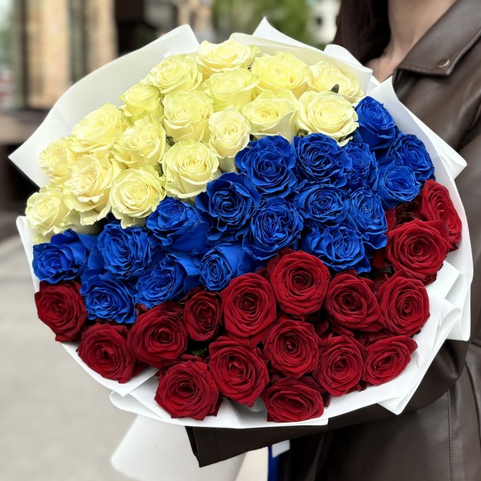 51 роза в букете День России