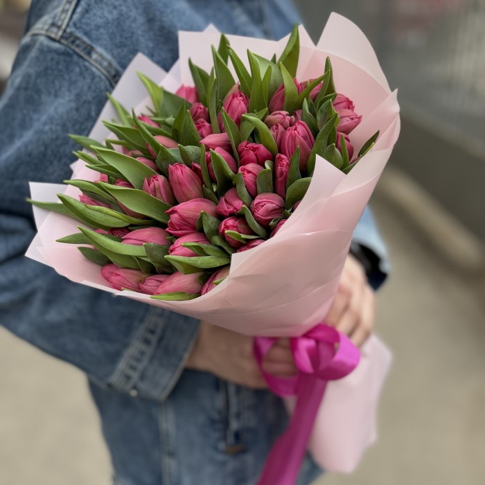 51 розовый тюльпан Квин оф Марвел