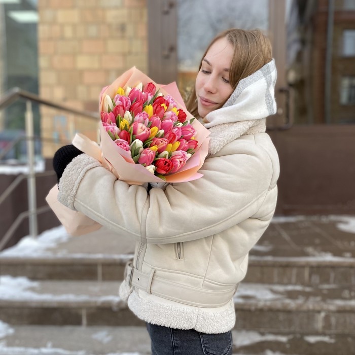 51 тюльпан Яркий микс