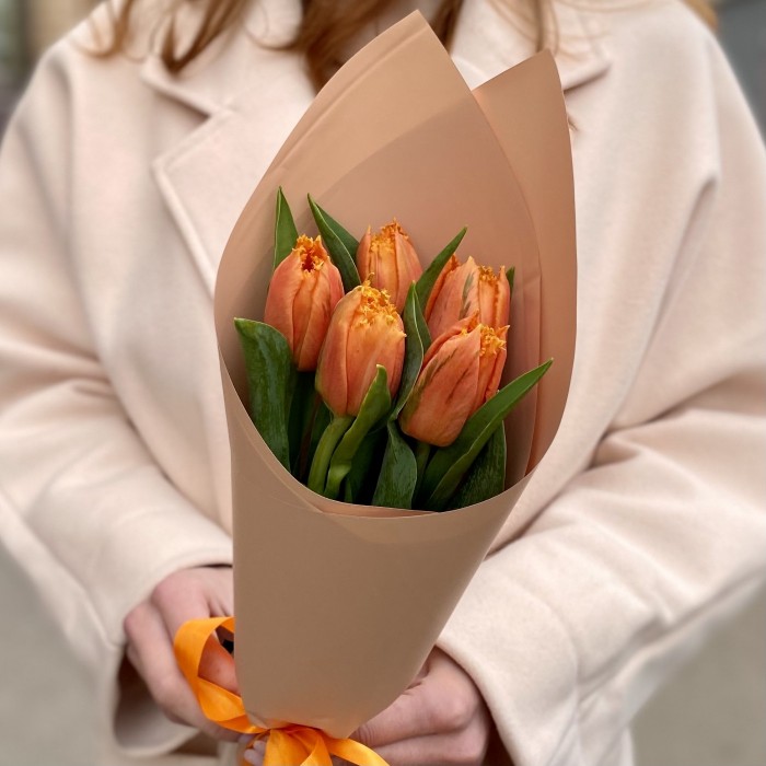 5 оранжевых махровых тюльпанов Оранж пэшн