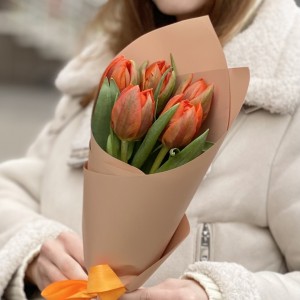 5 оранжевых пионовидных тюльпанов Эрмитаж Даб