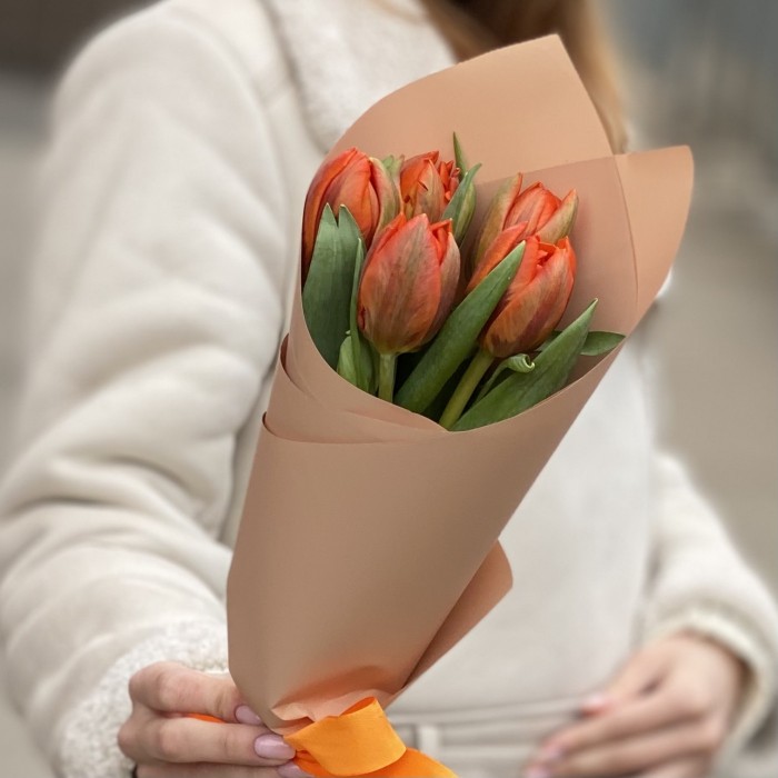 5 оранжевых пионовидных тюльпанов Эрмитаж Даб