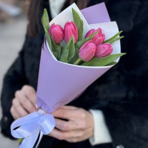 5 пионовидных тюльпанов Квин оф Марвел