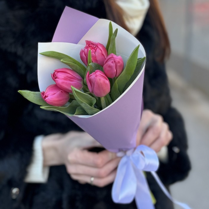 5 пионовидных тюльпанов Квин оф Марвел