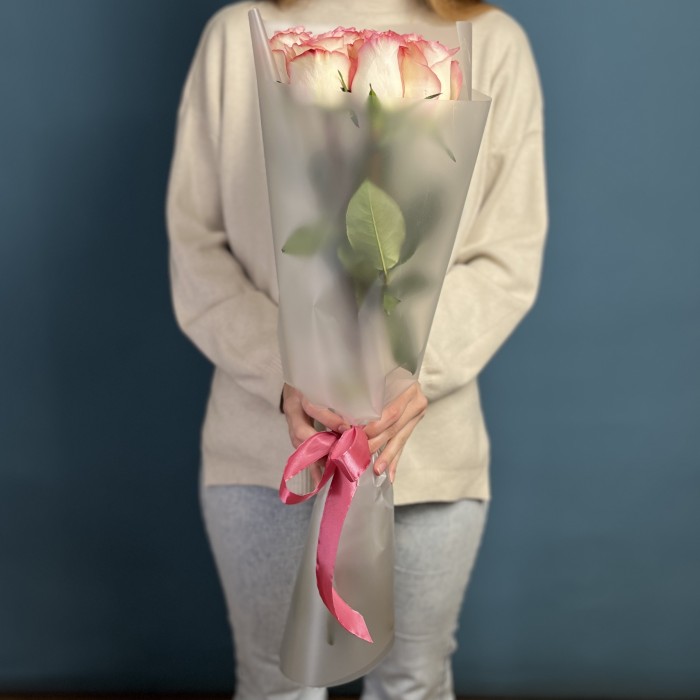 7 роз Джумилья 60 см