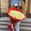 75 белых роз Мондиаль 80 см