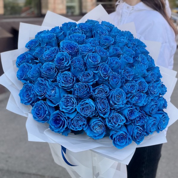 75 голубых роз Бэби Блю