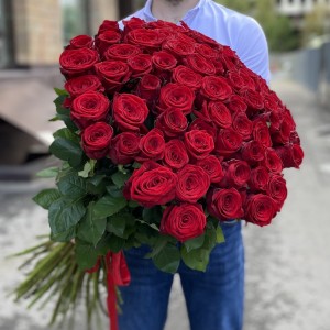 75 красных роз Ред Наоми 90 см 75 красных роз Ред Наоми 90 см