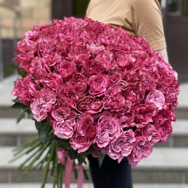 75 пионовидных роз Кантри блюз