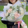 7 гортензий микс с эвкалиптом