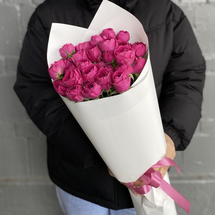 7 кустовых пионовидных роз Пурпл тэмборин