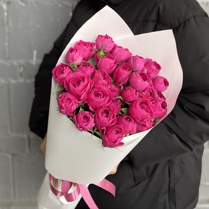 7 кустовых пионовидных роз Пурпл тэмборин