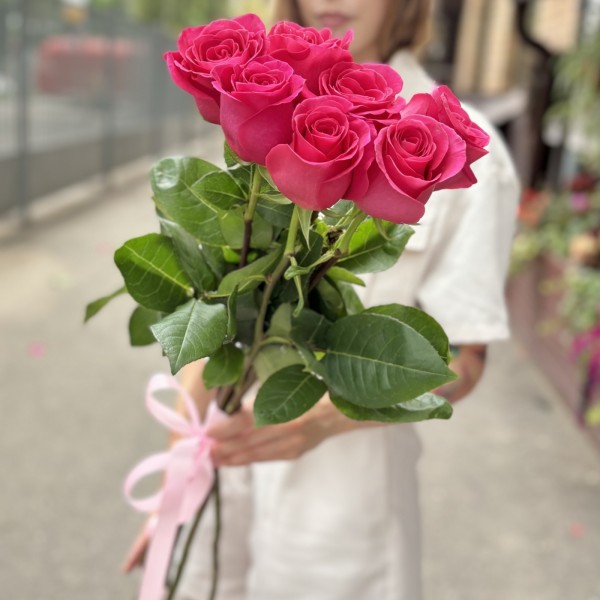 7 малиновых роз Пинк Флойд 80 см