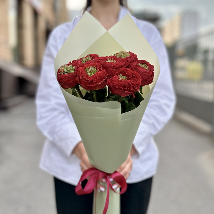 7 роз Ред Монстер 50 см