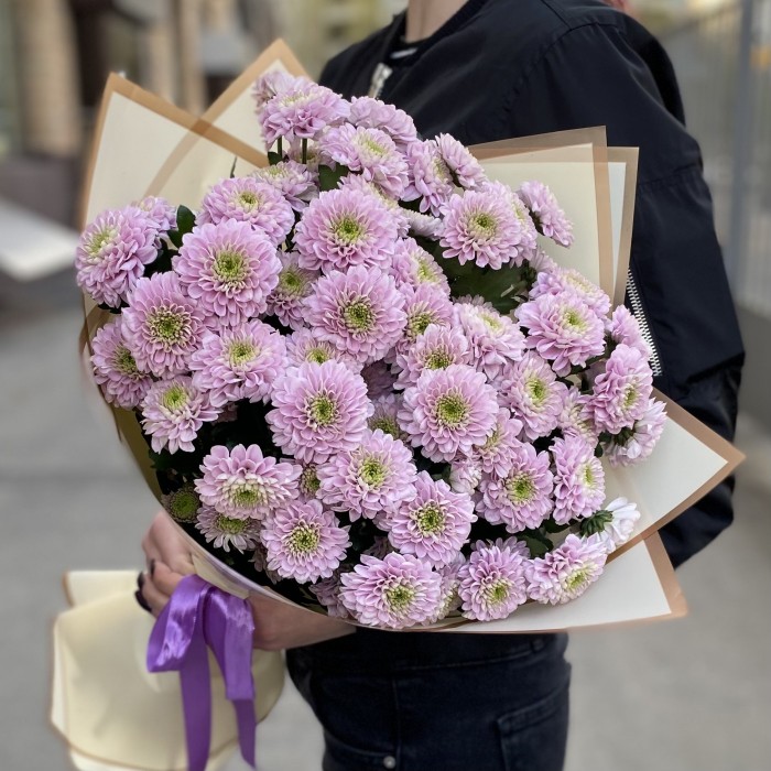 7 розовых кустовых хризантем Романс