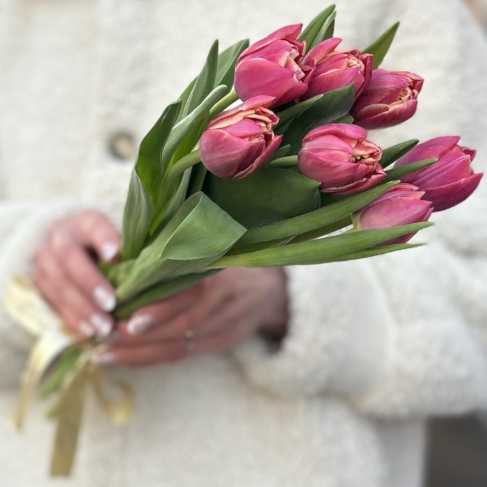 7 розовых пионовидных тюльпанов Коламбус