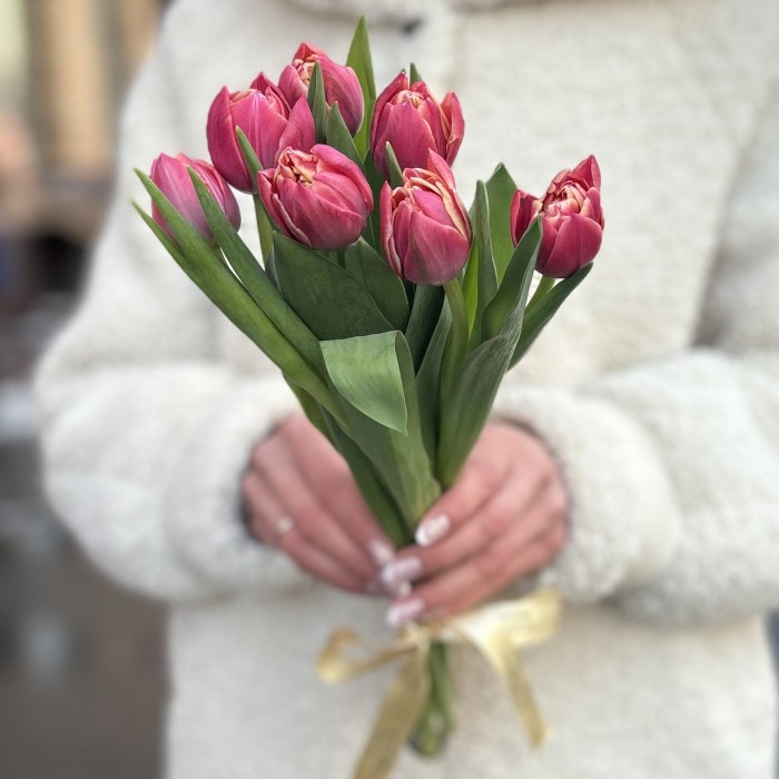 7 розовых пионовидных тюльпанов Коламбус