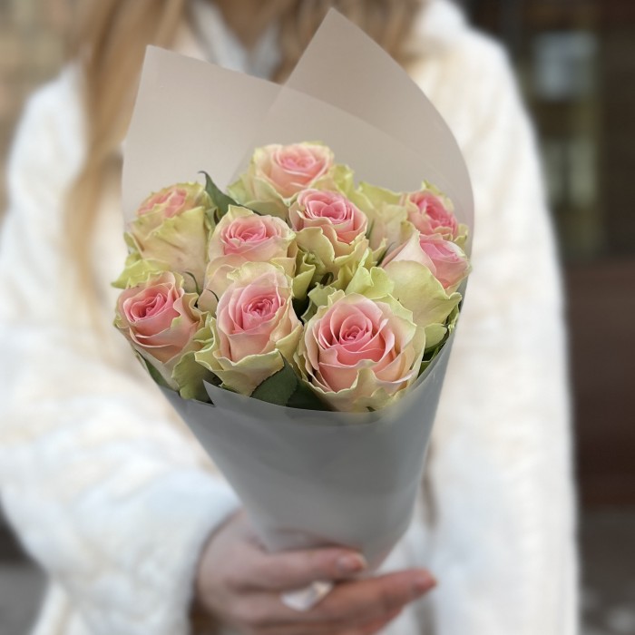 9 роз Топ-гир 50 см