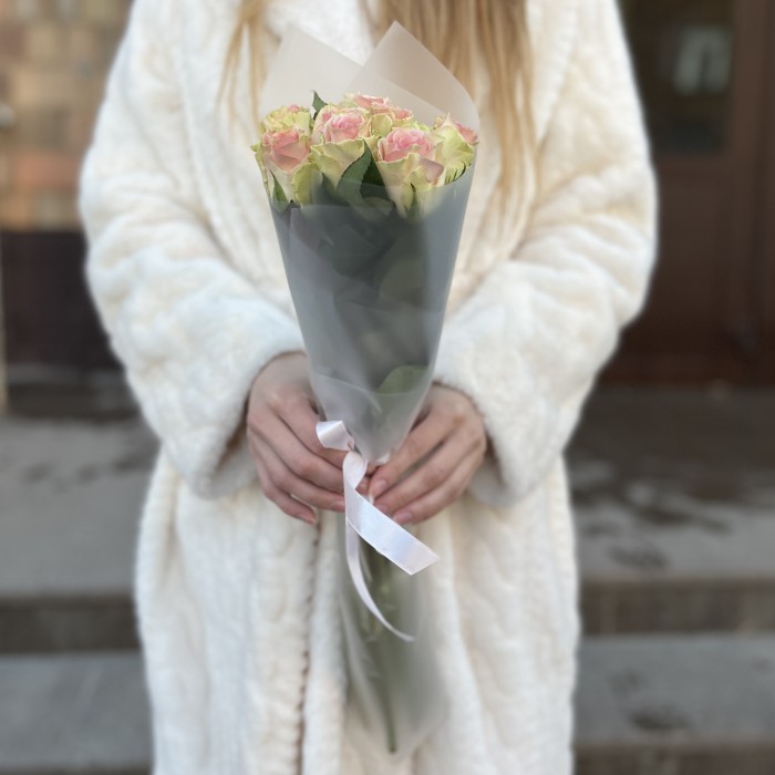 9 роз Топ-гир 50 см