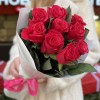 9 малиновых роз Такаци 50 см