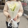 9 белых калл
